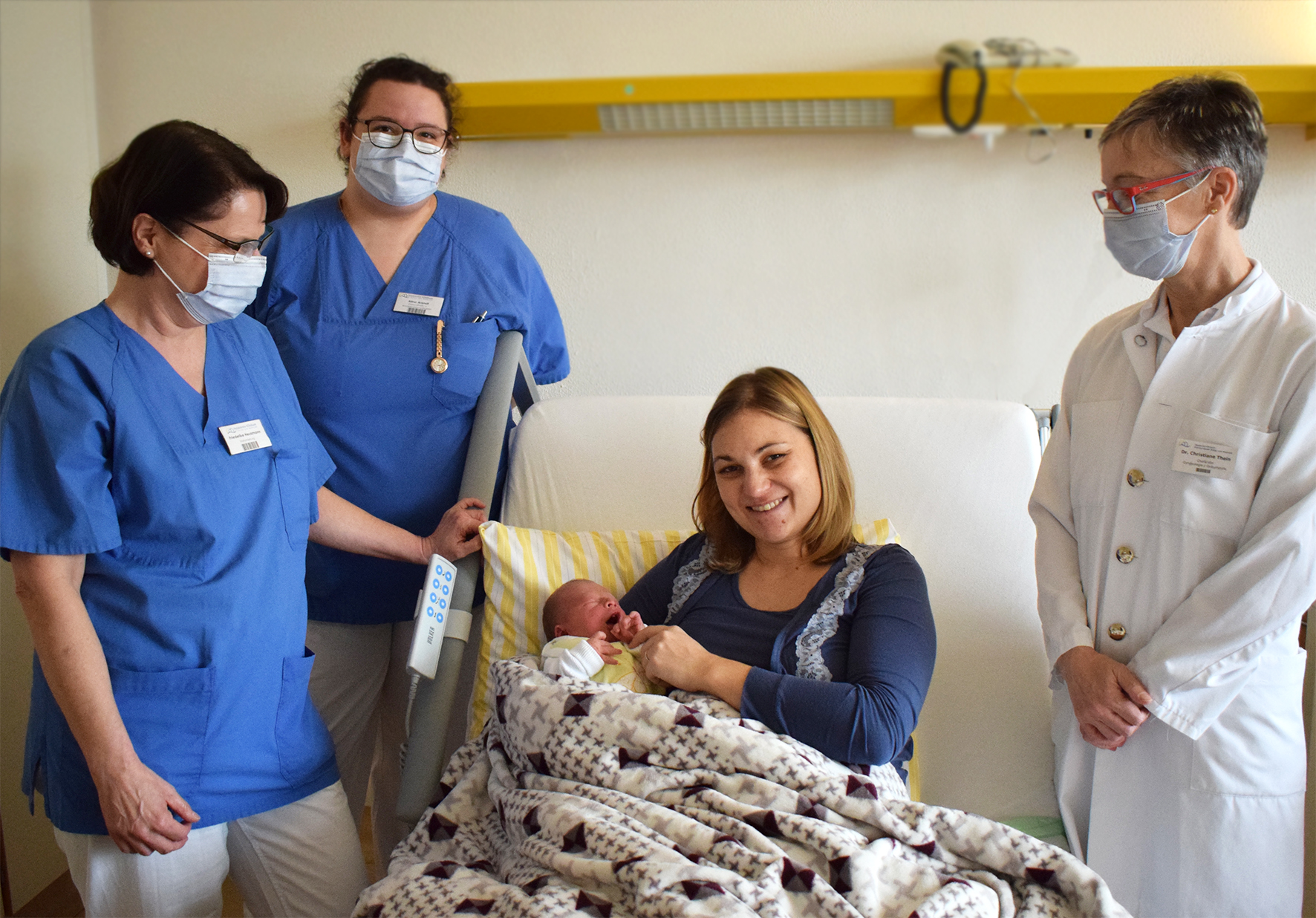 Die Mutter mit dem Baby.