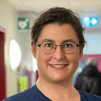 Porträtfoto von Sabine Vens-Cappell.